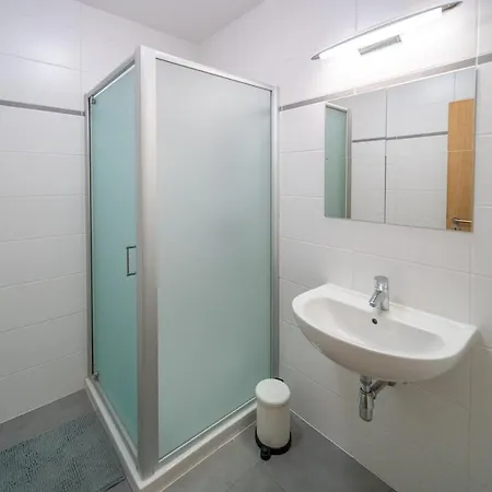 3 Bedroom Apartment, Quiet And Apartment *